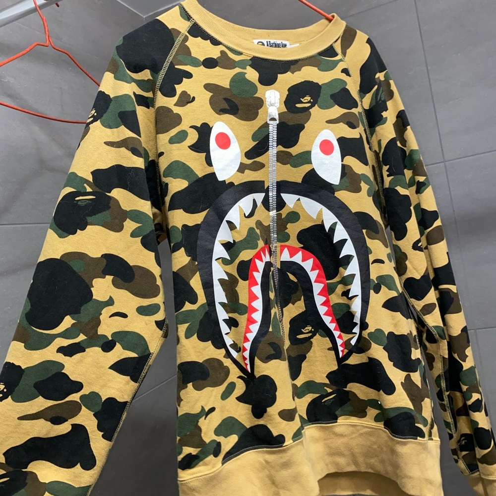 Bape Large crew neck